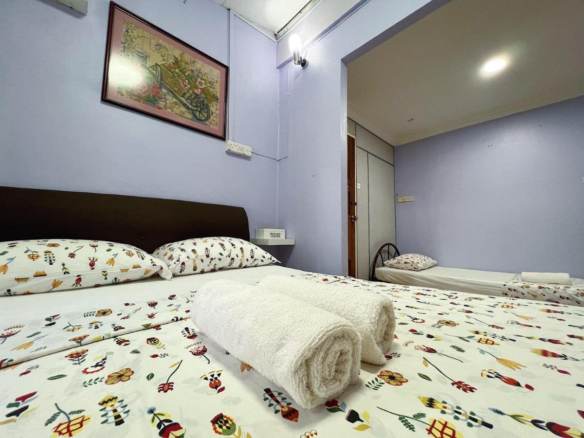 Merdeka Guest House 2 Кучинг Екстериор снимка